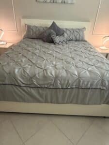 Camel-group-Italy-Ambro-bedroom-king-size-with-mattress-Tempur-Pedic