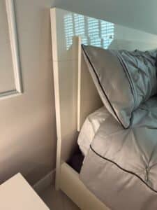 Camel-group-Italy-Ambro-bedroom-king-size-with-mattress-Tempur-Pedic-third-image