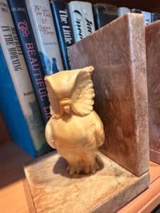Carved-Alabaster-Owl-Bookends-second-image