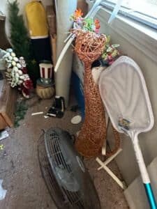 Copper-Wire-Cat-Sculpture-with-Floral-Embellishments