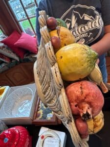 Dassano-Horchow-Italian-Ceramic-Fruit-Basket-second-image