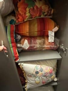 Decorative-Throw-Pillows-Set