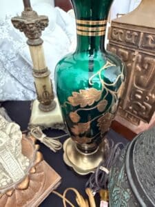 Emerald-Green-Glass-Vase-with-Applied-Gold-Oak-Leaf-Motif-and-Gold-Trim