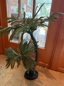 Everlasting-Glow-LED-Lighted-Palm-Tree