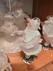 Frosted-Glass-Snowman-Carolers-with-Lamppost-House-of-Lloyd-Christmas-Around-The-World-third-image
