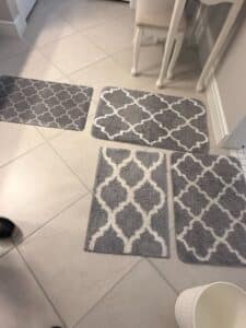 Gray-Trellis-Pattern-Bath-Mat-Set-Piece