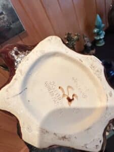 Hull-Pottery-Wildflower-Planter-second-image