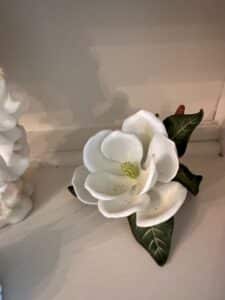 Lenox-Magnolia-Blossom-Figurine