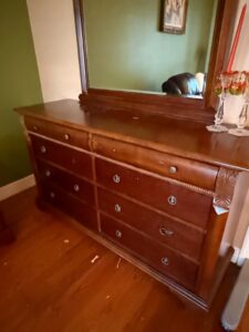 Liberty-Furniture-Rustic-Traditions-Mahogany-Dresser-with-Mirror