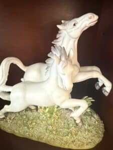 Lladro-Porcelain-Horse-Figurine