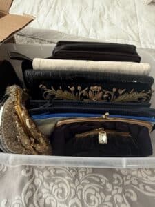 Lot-of-Vintage-Beaded-Embroidered-and-Velvet-Evening-Purses