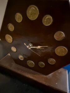 Marion-Kay-Our-Silver-Heritage-Wooden-Desk-Clock-with-Coin-Inlay