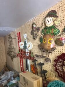 Metal-Scarecrow-Wall-Decor