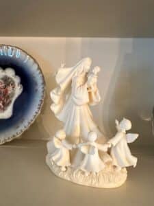 Millenium-Joyful-Promise-by-Roman-Inc.-Figurine