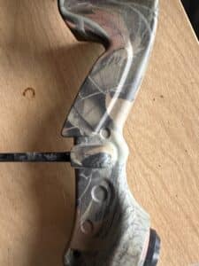 Mossy-Oak-Camouflage-Compound-Bow-with-Quiver-and-Arrows-third-image