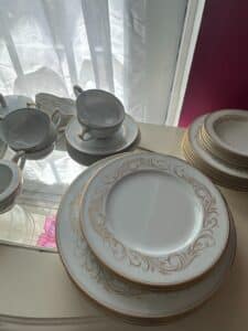 Noritake-Fine-China-Parklane-Pattern-Dinnerware-Set
