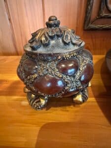 Ornate-Decorative-Urn-or-Jar