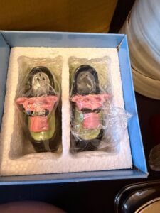 Penguin-Salt-and-Pepper-Shakers