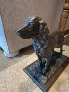 Resin-English-Setter-Sculpture-second-image