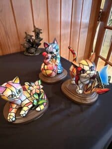 Romero-Britto-Stained-Glass-Style-Cat-Figurines