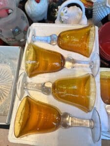Vintage-Artland-Iris-Amber-Bubble-Glass-Goblets