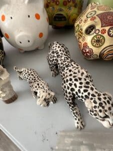Vintage-Ceramiche-Boxer-Snow-Leopard-Figurine-Set