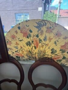 Vintage-Large-Chinese-Hand-Painted-Floral-Folding-Fan