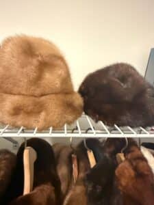 Vintage-Mink-Fur-Hats-Collection