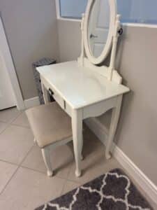 White-Vanity-Table-with-Tri-Fold-Mirror-and-Stool