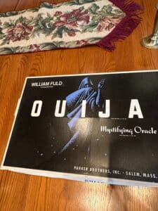 William-Fuld-Mystifying-Oracle-Ouija-Board-Game