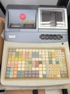Casio-TE-F-Electronic-Cash-Register-1