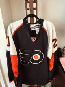 Chris-Pronger-Philadelphia-Flyers-Reebok-NHL-Jersey-second-image-1