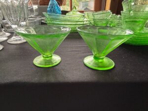 Federal-Glass-Uranium-Vaseline-Cone-Shaped-Sherbet-Bowls