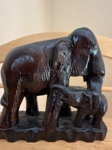Hand-Carved-Teak-Wood-Elephant-Family-Figurine-1