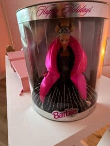 Happy-Holidays-Barbie-Doll-1