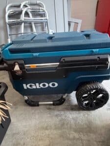 Igloo-Trailmate-Marine-Cooler-1