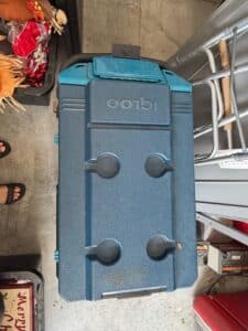 Igloo-Trailmate-Marine-Cooler-second-image-1
