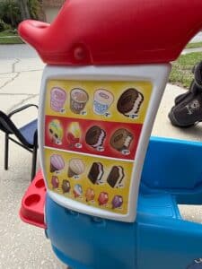 Little-Tikes-Ice-Cream-Truck-Cozy-Coupe-second-image-1