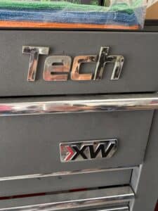 MAC-Tools-Tech-XW-Rolling-Tool-Chest-third-image-1