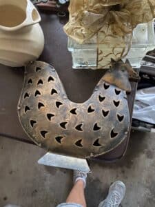 Metal-Chicken-Tea-Light-Holder