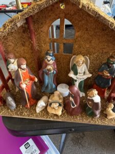 Nativity-Scene-with-Figures-and-Stable