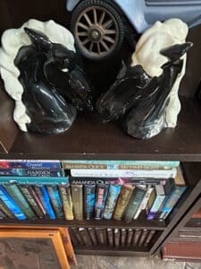 Pair-of-Vintage-Black-and-White-Ceramic-Horse-Head-Bookends
