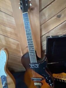 Regal-or-Harmony-Stratotone-H-Electric-Guitar