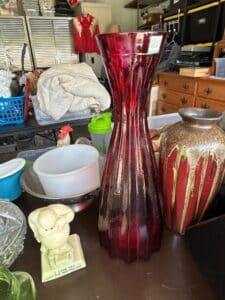 San-Miguel-Ribbed-Ruby-Red-Glass-Vase