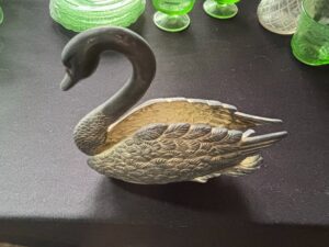 Silver-Plated-Swan-Napkin-Holder