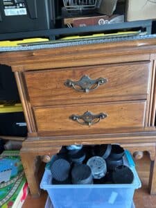 Vintage-Broyhill-Furniture-Solid-Oak-Country-French-Style-Nightstand