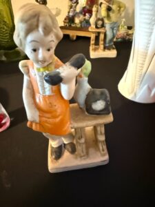 Vintage-German-Bisque-Porcelain-Figurine-of-a-Girl-Feeding-Ducks