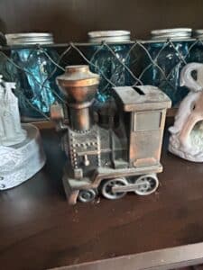 Vintage-Metal-Locomotive-Coin-Bank-Casey-Jones