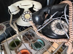 Vintage-REDIA-Rotary-Dial-Telephone-and-Cream-Rotary-Dial-Telephone