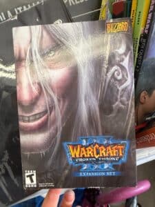 Warcraft-III-The-Frozen-Throne-Expansion-Set-PC-Game-1